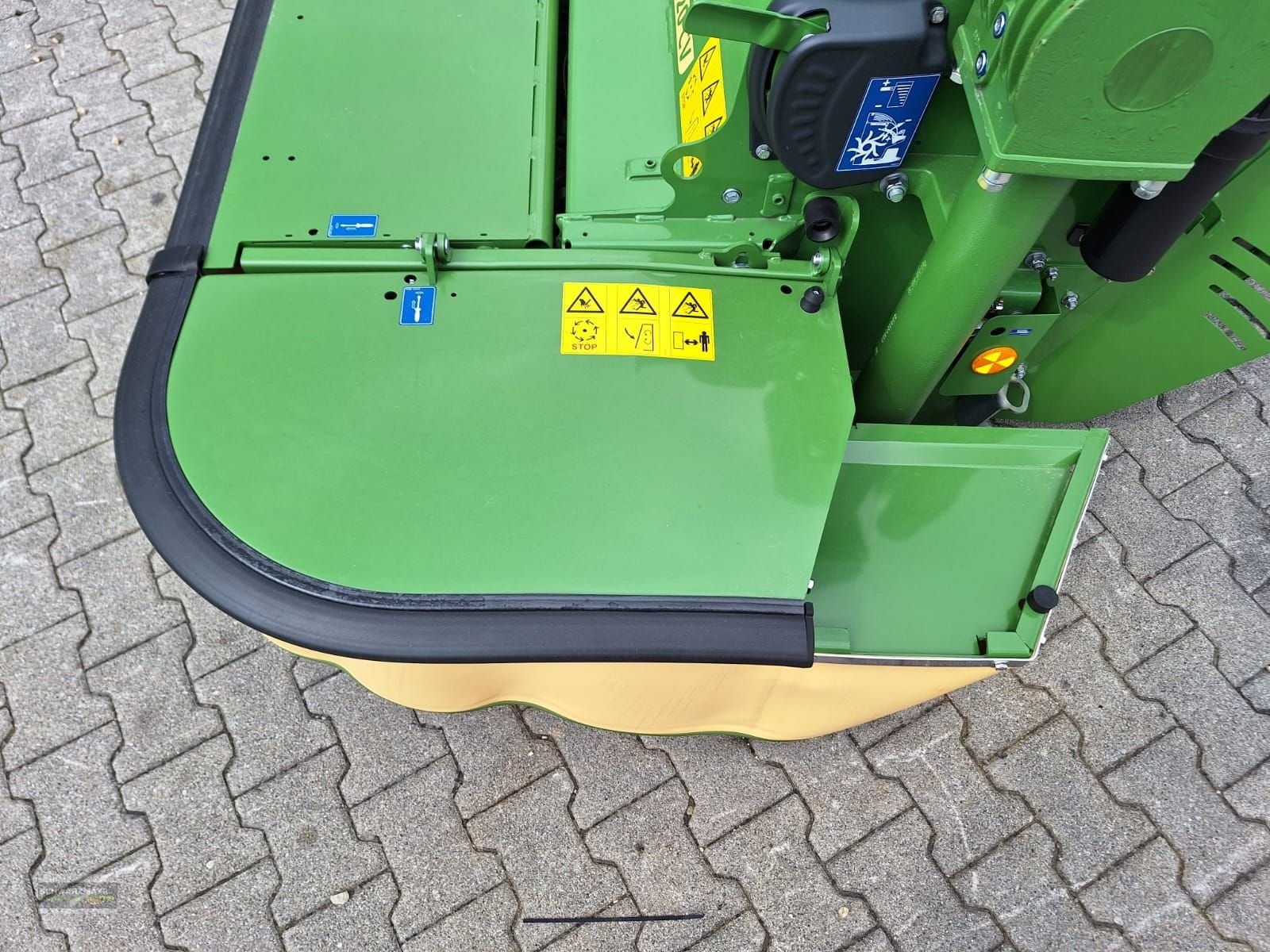 Mähwerk типа Krone EasyCut F 320 CV geschoben, Neumaschine в Aurolzmünster (Фотография 11)