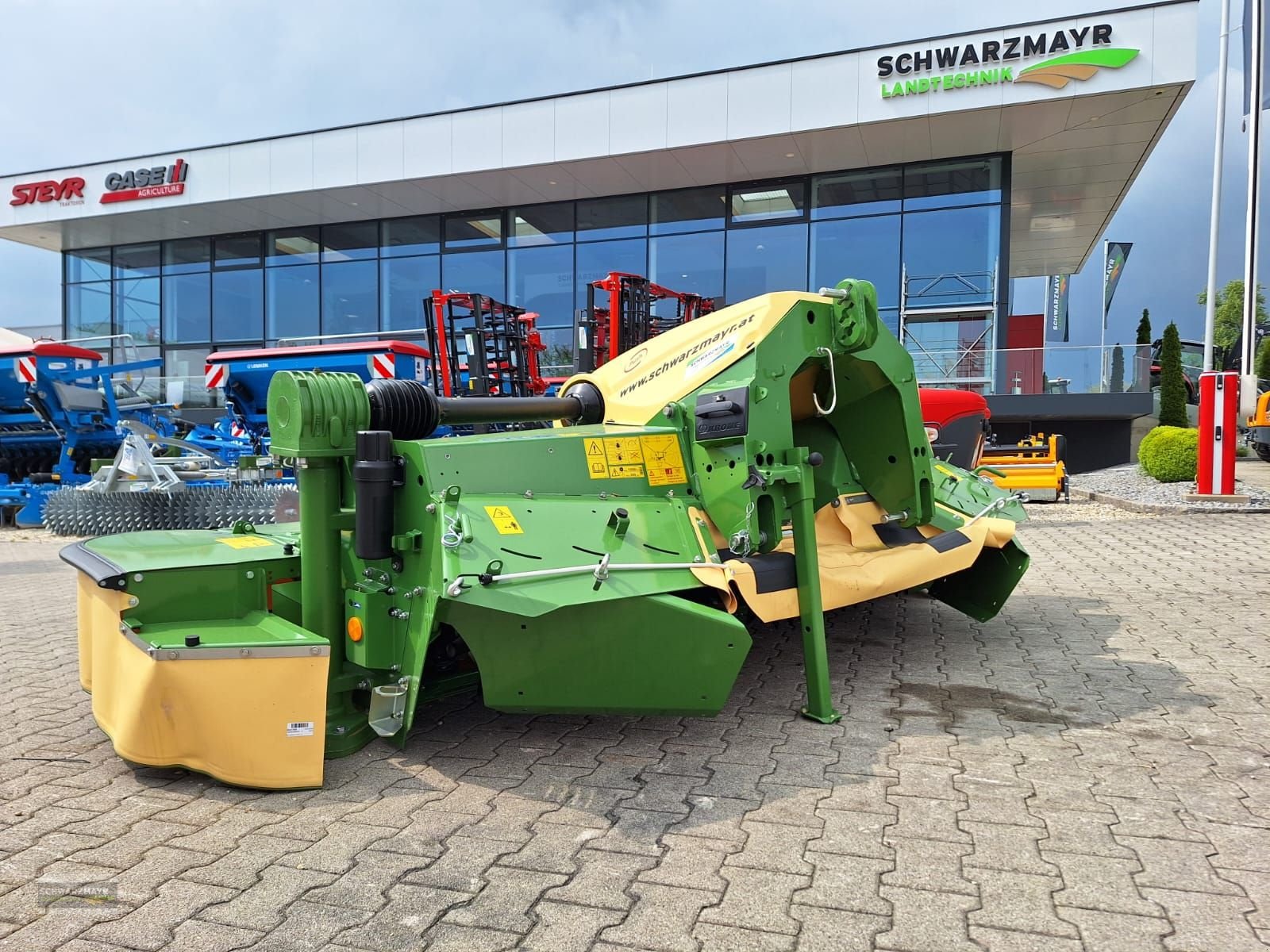 Mähwerk типа Krone EasyCut F 320 CV geschoben, Neumaschine в Aurolzmünster (Фотография 1)