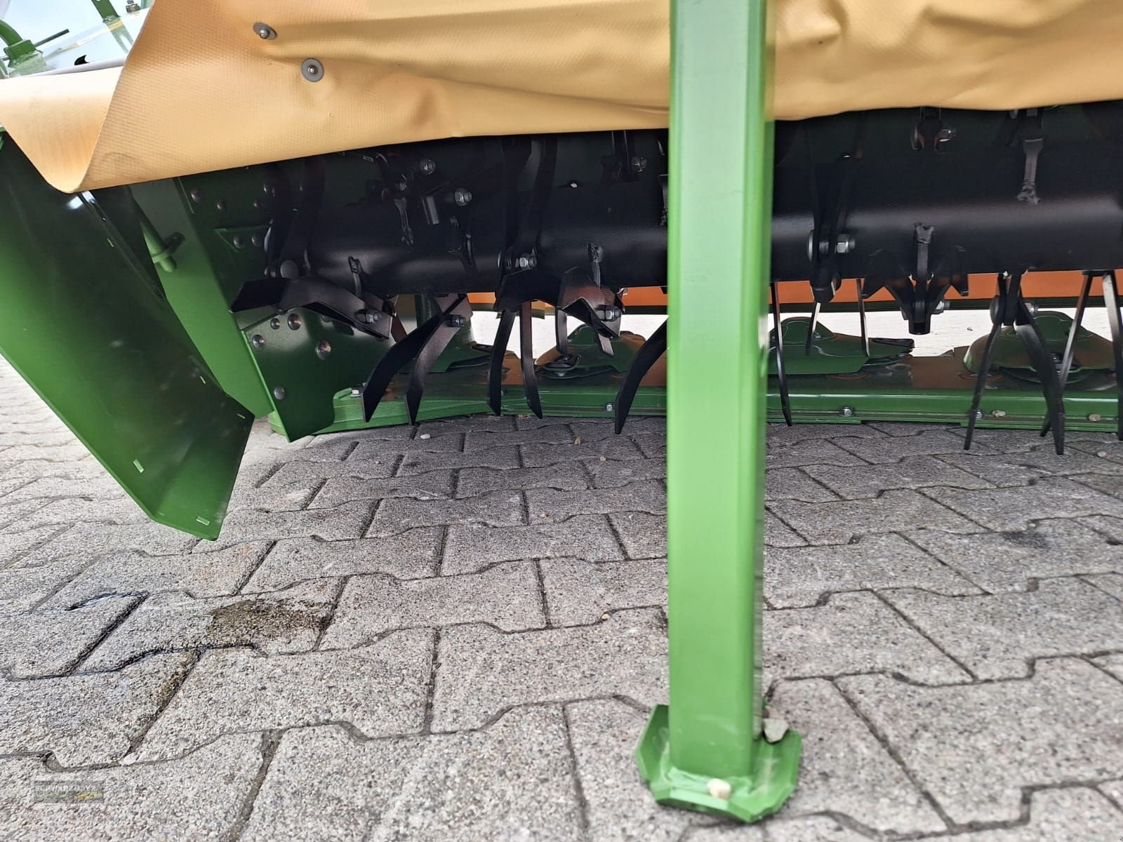 Mähwerk типа Krone EasyCut F 320 CV geschoben, Neumaschine в Aurolzmünster (Фотография 15)