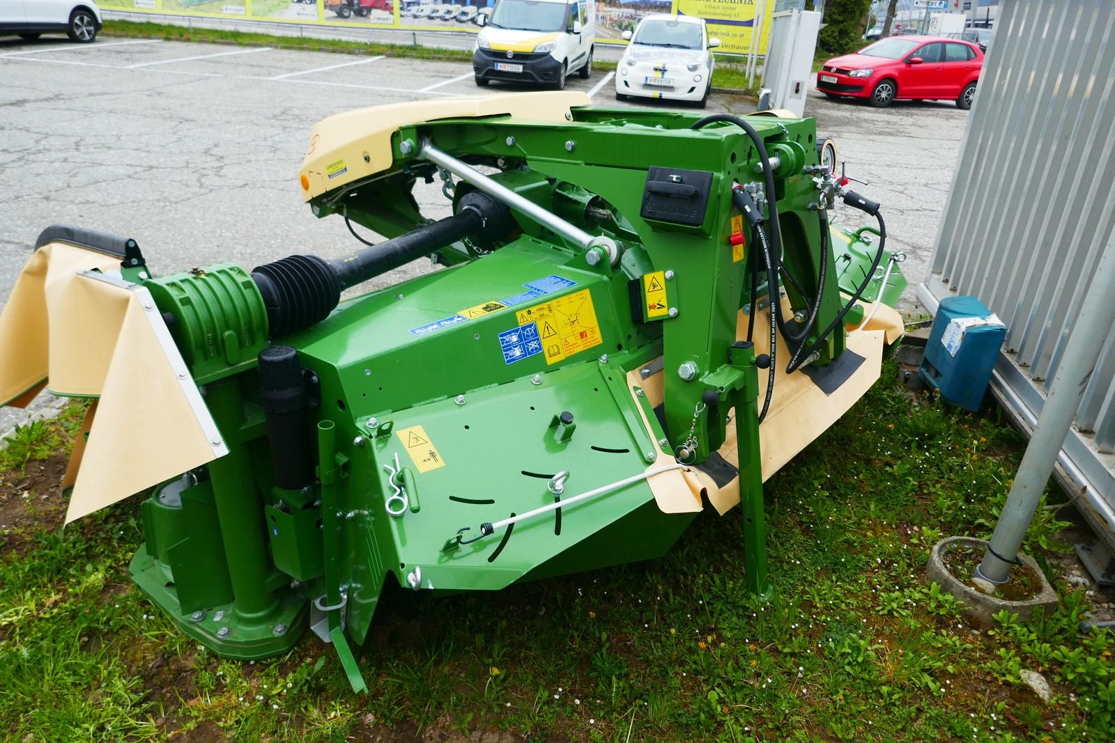 Mähwerk Türe ait Krone EasyCut F 320 CV Pull Gen. 2, Gebrauchtmaschine içinde Villach (resim 7)
