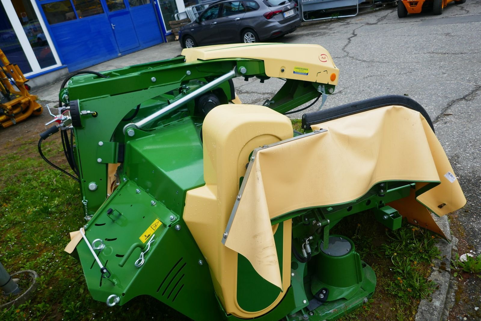 Mähwerk Türe ait Krone EasyCut F 320 CV Pull Gen. 2, Gebrauchtmaschine içinde Villach (resim 12)