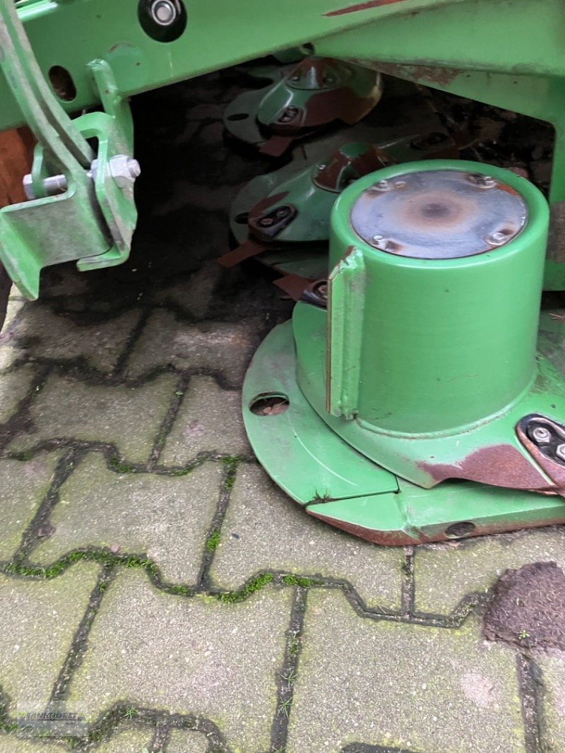 Mähwerk des Typs Krone EASYCUT F 320 CV, Gebrauchtmaschine in Wiefelstede-Spohle (Bild 4)