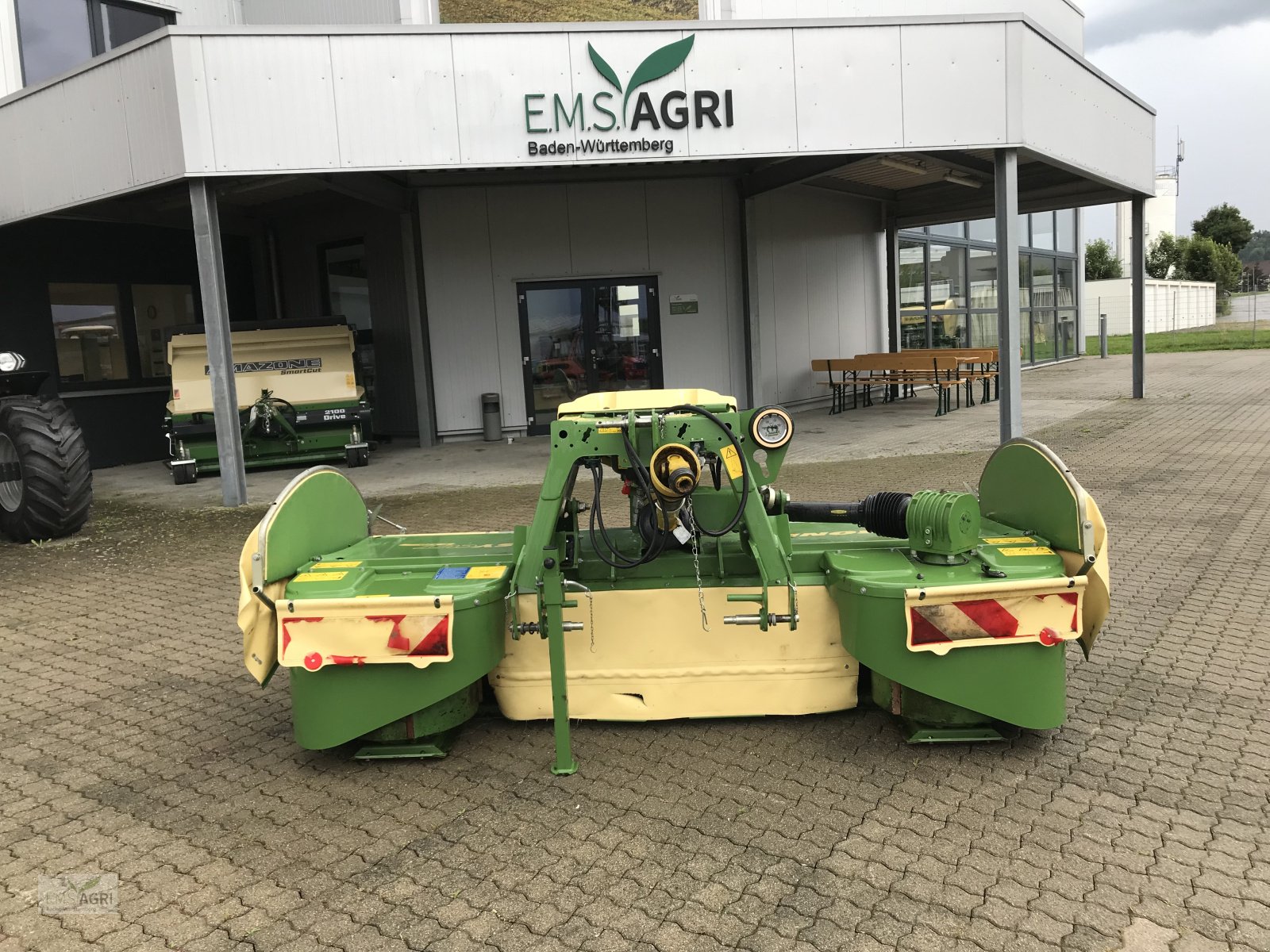 Mähwerk типа Krone EASYCUT F 320 G3, Gebrauchtmaschine в Vöhringen (Фотография 1)