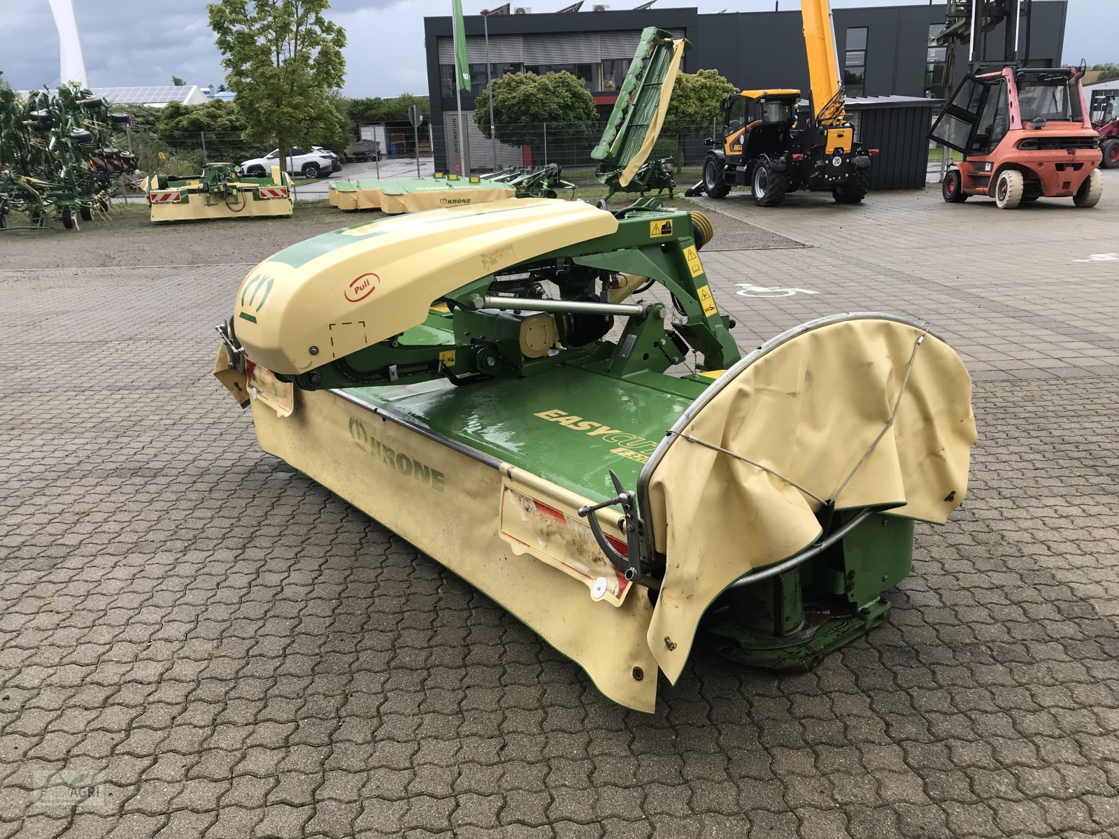Mähwerk типа Krone EASYCUT F 320 G3, Gebrauchtmaschine в Vöhringen (Фотография 4)