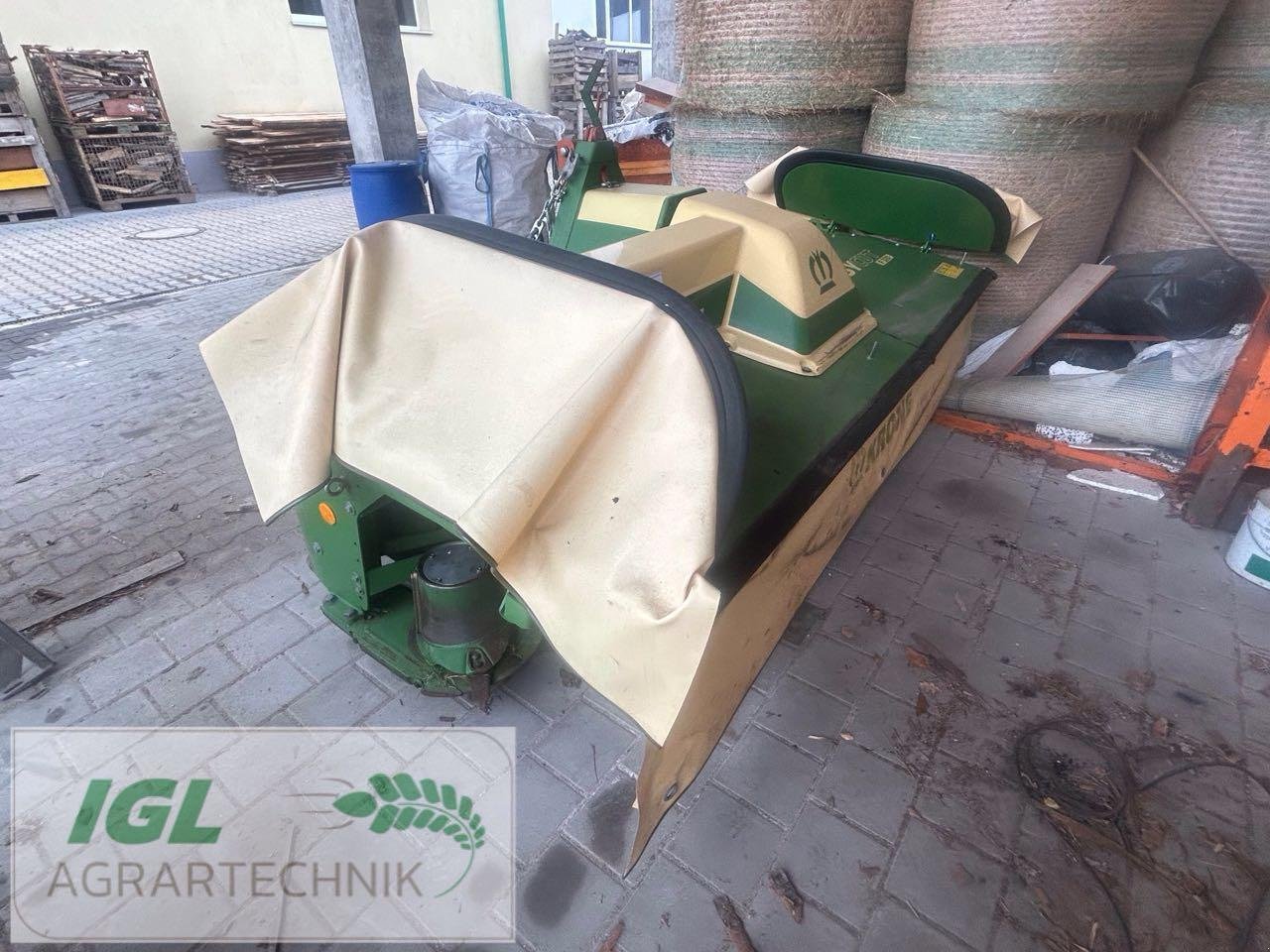 Mähwerk van het type Krone EasyCut F 320 (Generation 2), Gebrauchtmaschine in Nabburg (Foto 4)