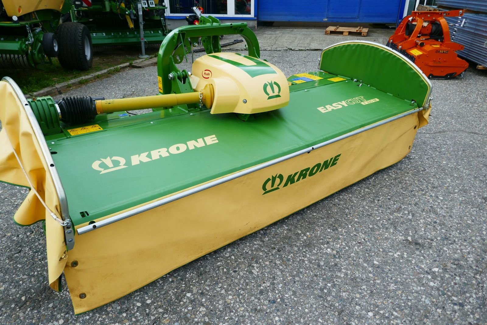 Mähwerk типа Krone EasyCut F 320 M Gen. 3 Push, Gebrauchtmaschine в Villach (Фотография 1)