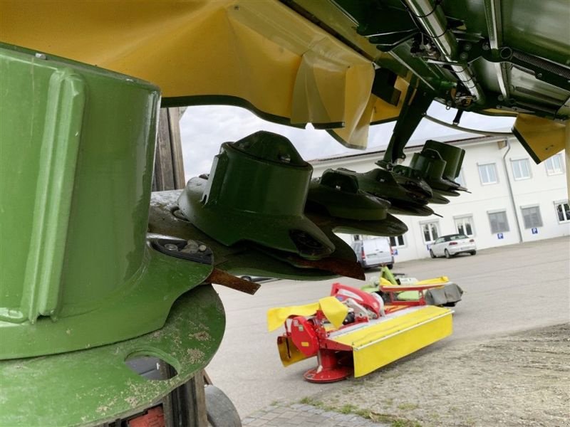 Mähwerk от тип Krone EASYCUT F 320 M, Gebrauchtmaschine в Töging a. Inn (Снимка 9)