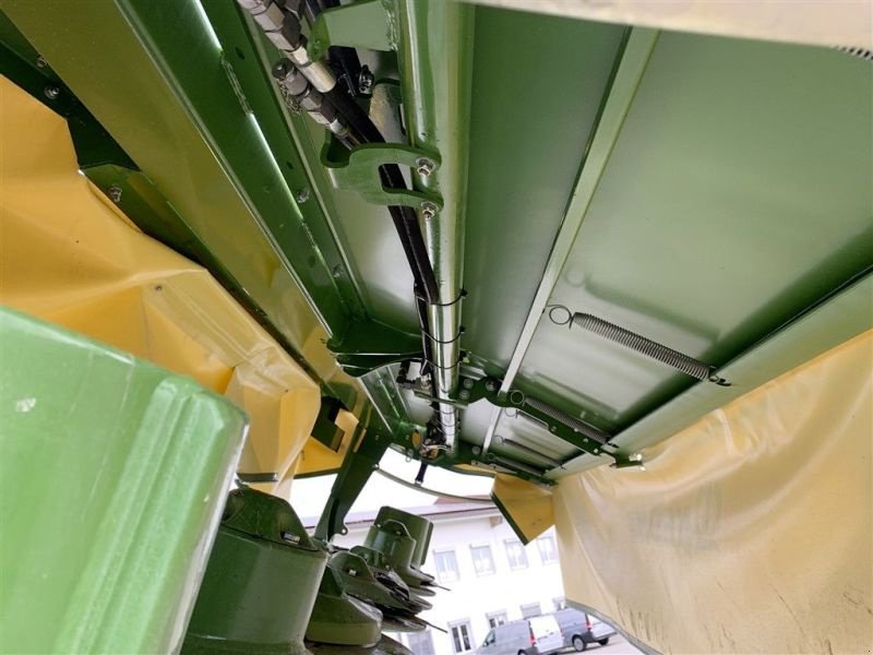 Mähwerk от тип Krone EASYCUT F 320 M, Gebrauchtmaschine в Töging a. Inn (Снимка 10)