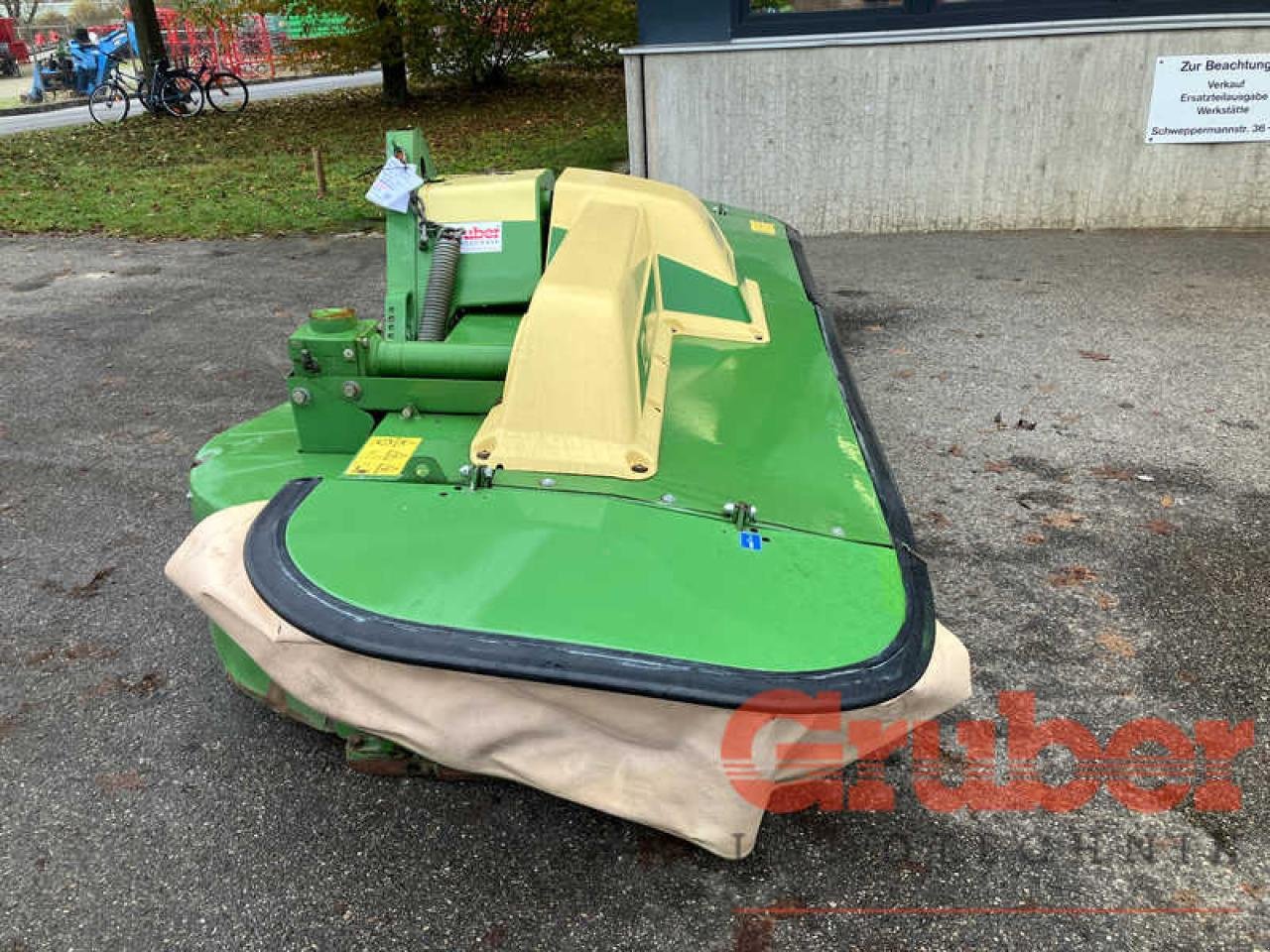 Mähwerk del tipo Krone EasyCut F 320, Gebrauchtmaschine In Ampfing (Immagine 5)