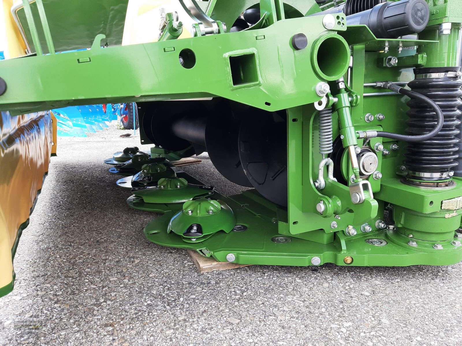 Mähwerk of the type Krone EasyCut F 400 Fold, Neumaschine in Aurolzmünster (Picture 16)