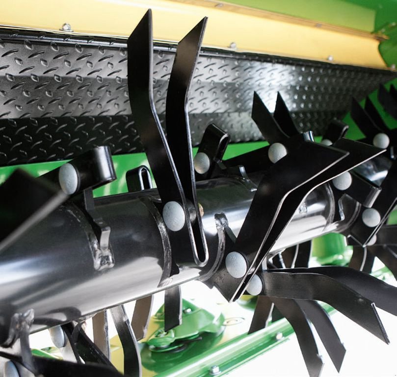 Mähwerk des Typs Krone EasyCut F320CV, Neumaschine in Lunteren (Bild 4)