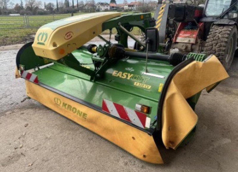 Mähwerk типа Krone EasyCut R 320 CV, Gebrauchtmaschine в Choulex (Фотография 6)