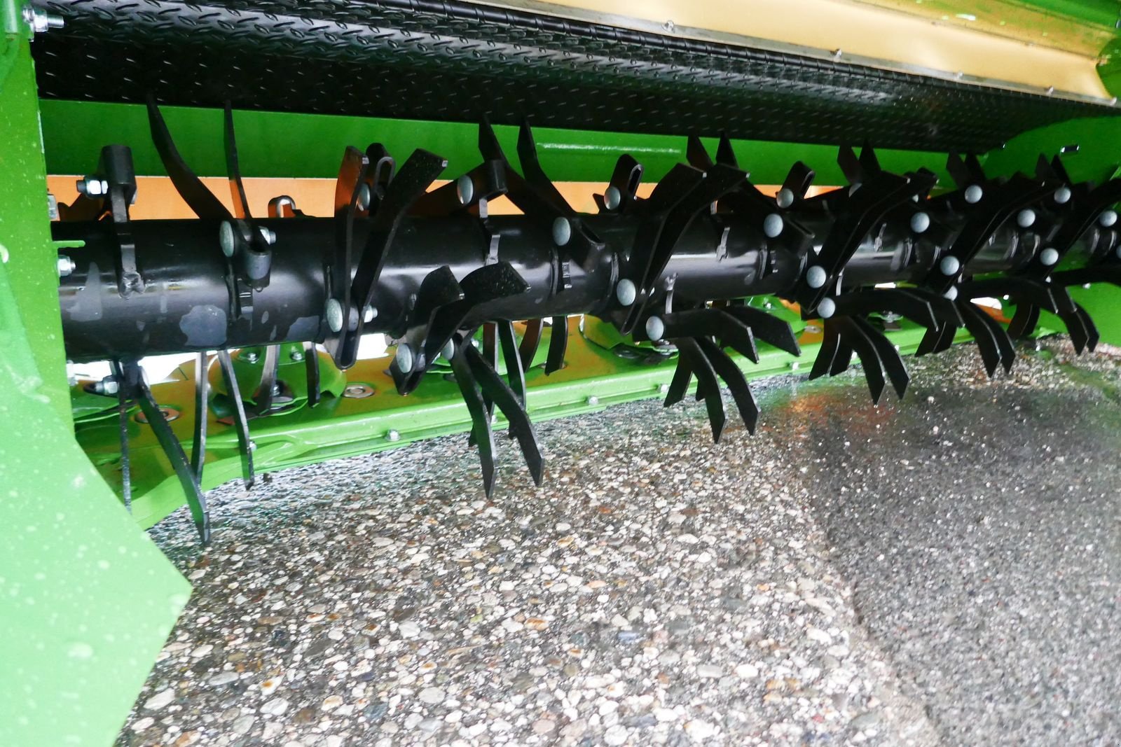 Mähwerk типа Krone EasyCut R 320 CV, Gebrauchtmaschine в Villach (Фотография 7)