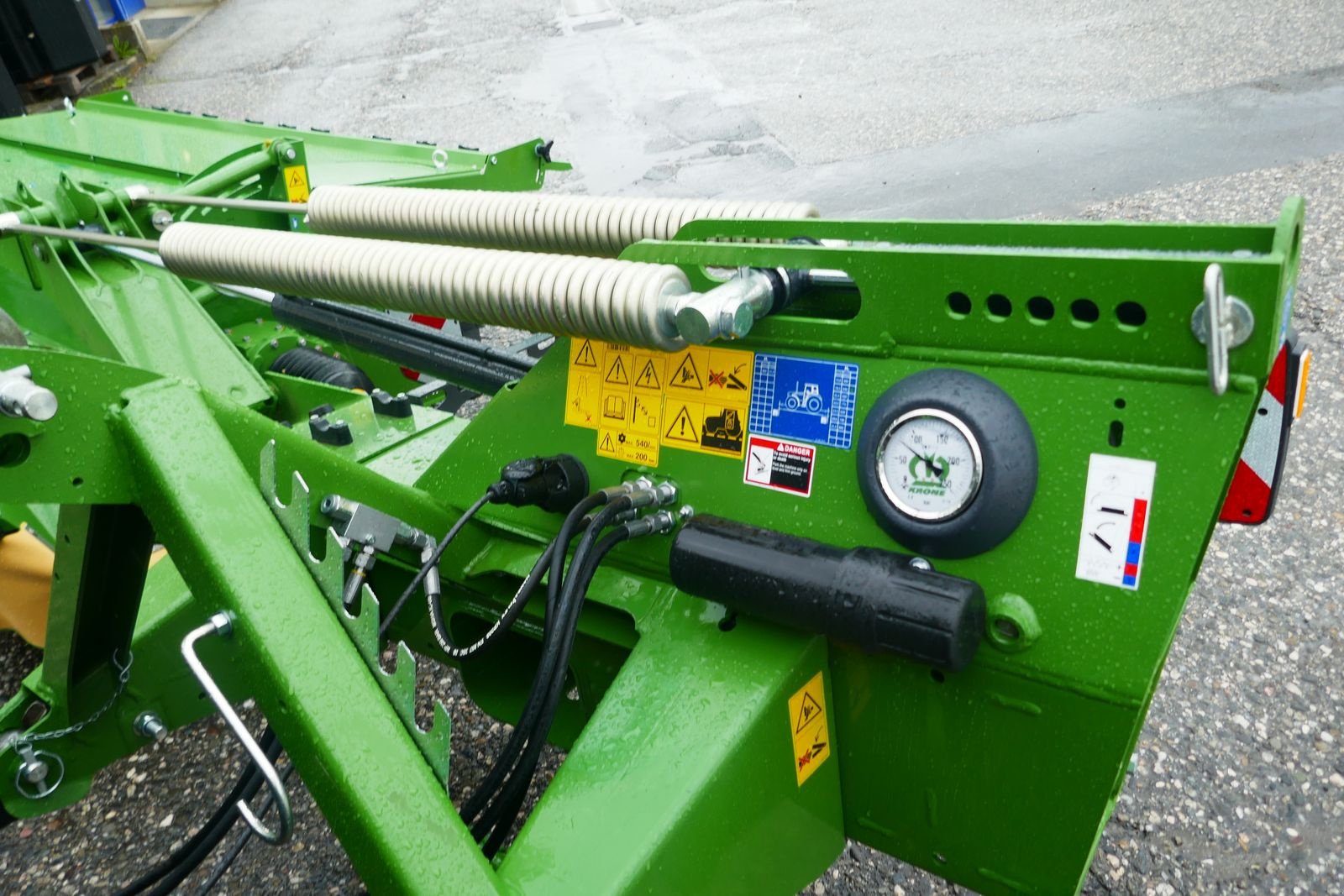 Mähwerk типа Krone EasyCut R 320 CV, Gebrauchtmaschine в Villach (Фотография 5)