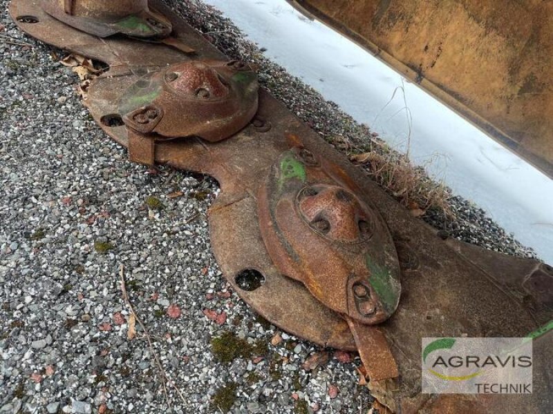 Mähwerk del tipo Krone EASYCUT R 320, Gebrauchtmaschine In Barsinghausen-Göxe (Immagine 9)