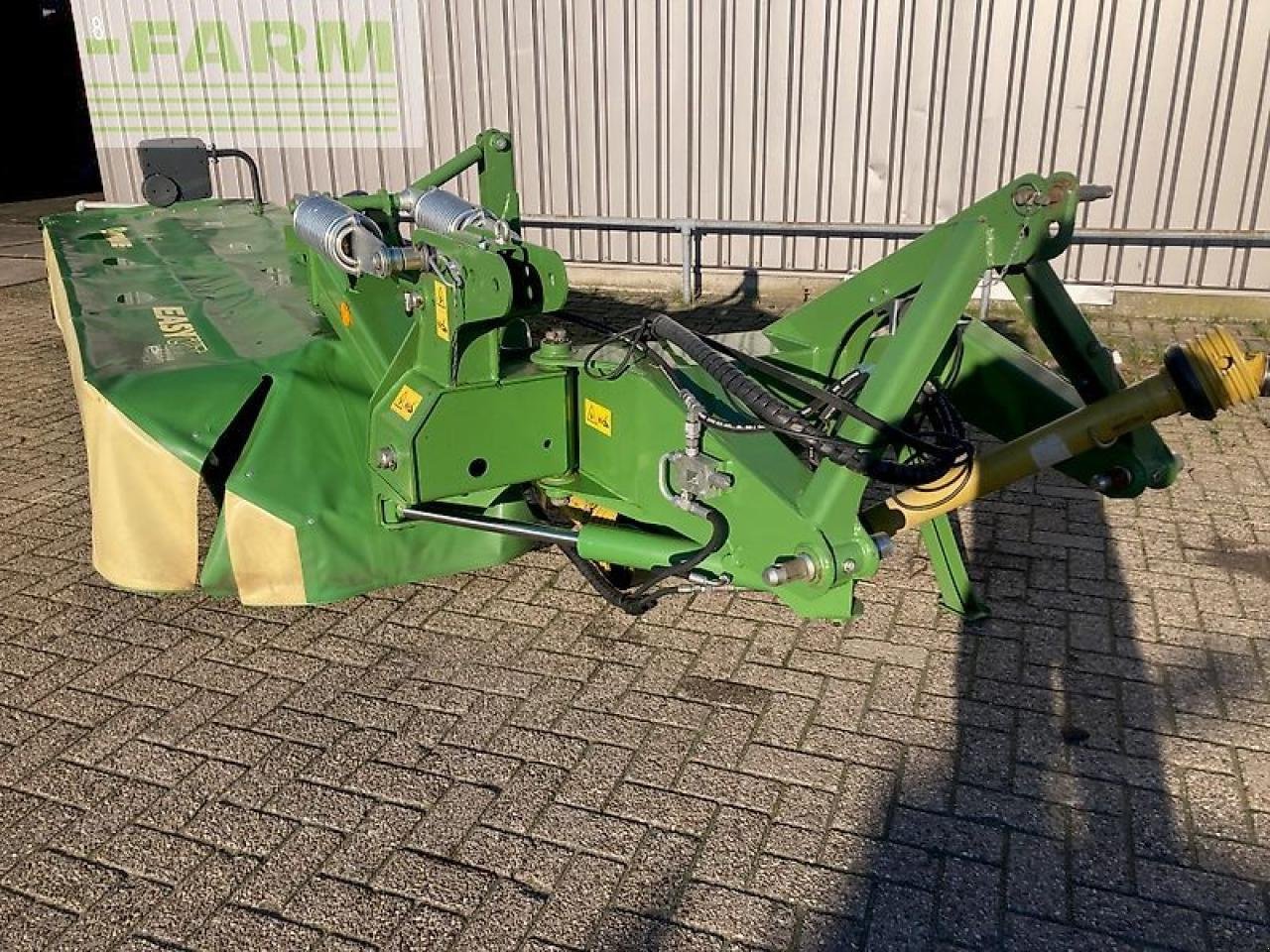 Mähwerk van het type Krone easycut r400, Gebrauchtmaschine in gg VEGHEL (Foto 1)