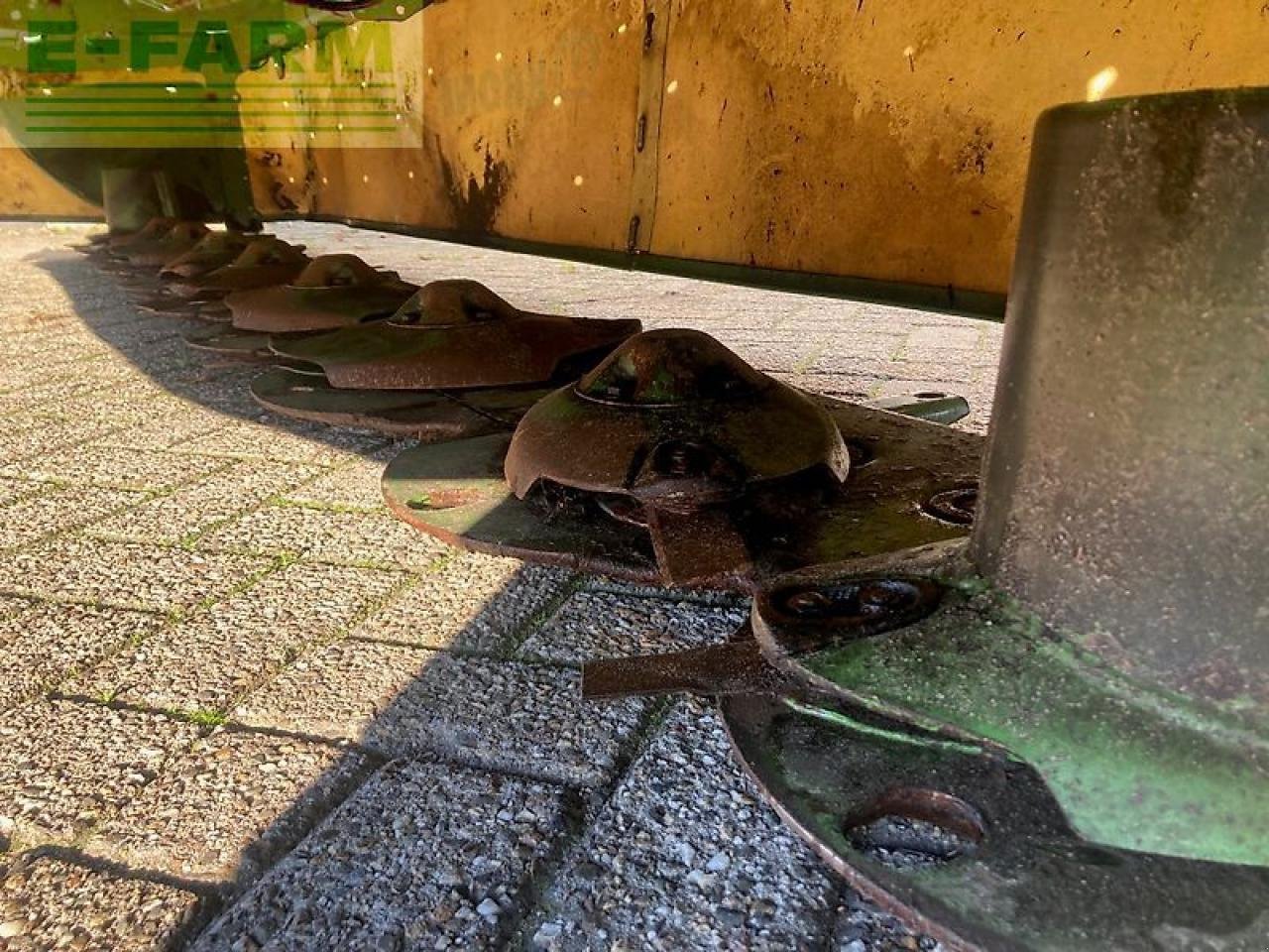 Mähwerk van het type Krone easycut r400, Gebrauchtmaschine in gg VEGHEL (Foto 3)