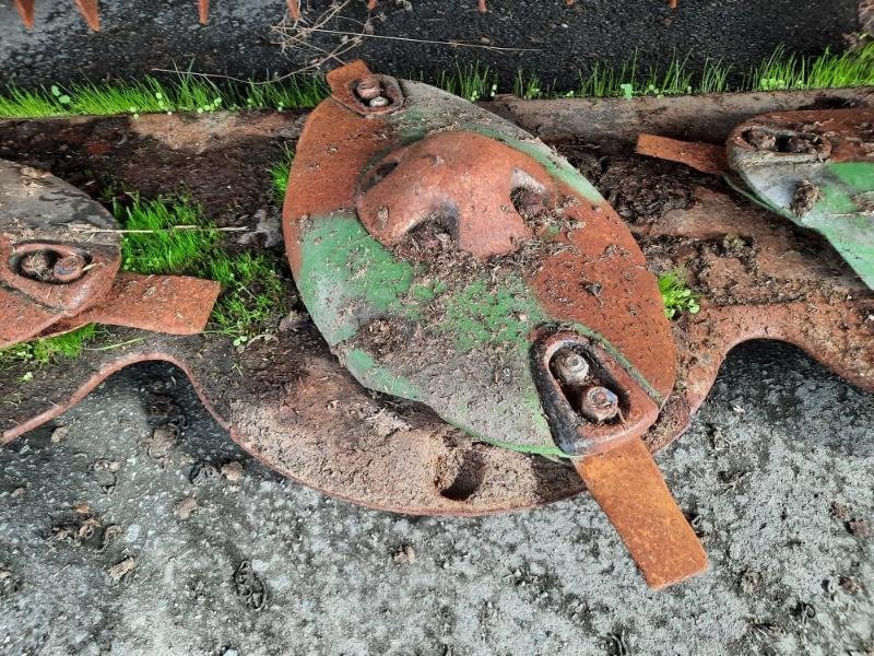 Mähwerk of the type Krone EASYCUT320CV, Gebrauchtmaschine in ANTIGNY (Picture 10)