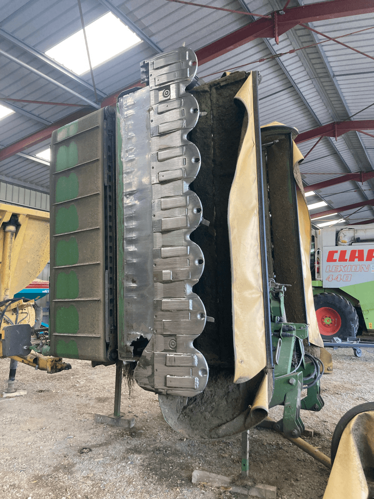Mähwerk типа Krone EC B 870 CV COLLECT, Gebrauchtmaschine в CINTHEAUX (Фотография 2)