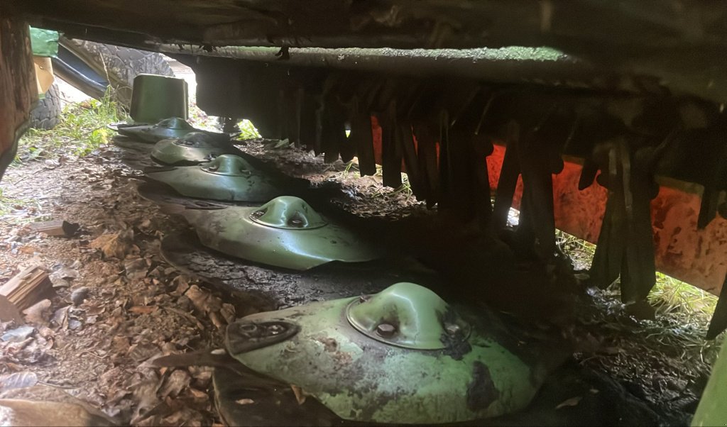 Mähwerk del tipo Krone Ecf 32 cv, Gebrauchtmaschine In Millau (Immagine 8)