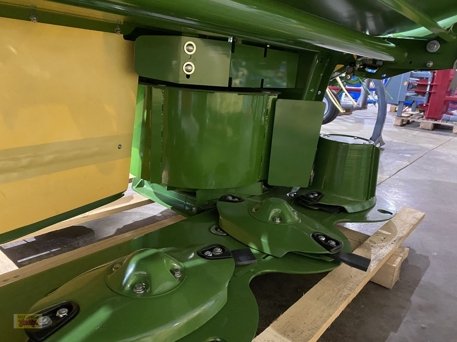 Mähwerk of the type Krone F 320 Gen 3 &#34;Push&#34; mit Schwadleittrommel, Neumaschine in Kötschach (Picture 13)