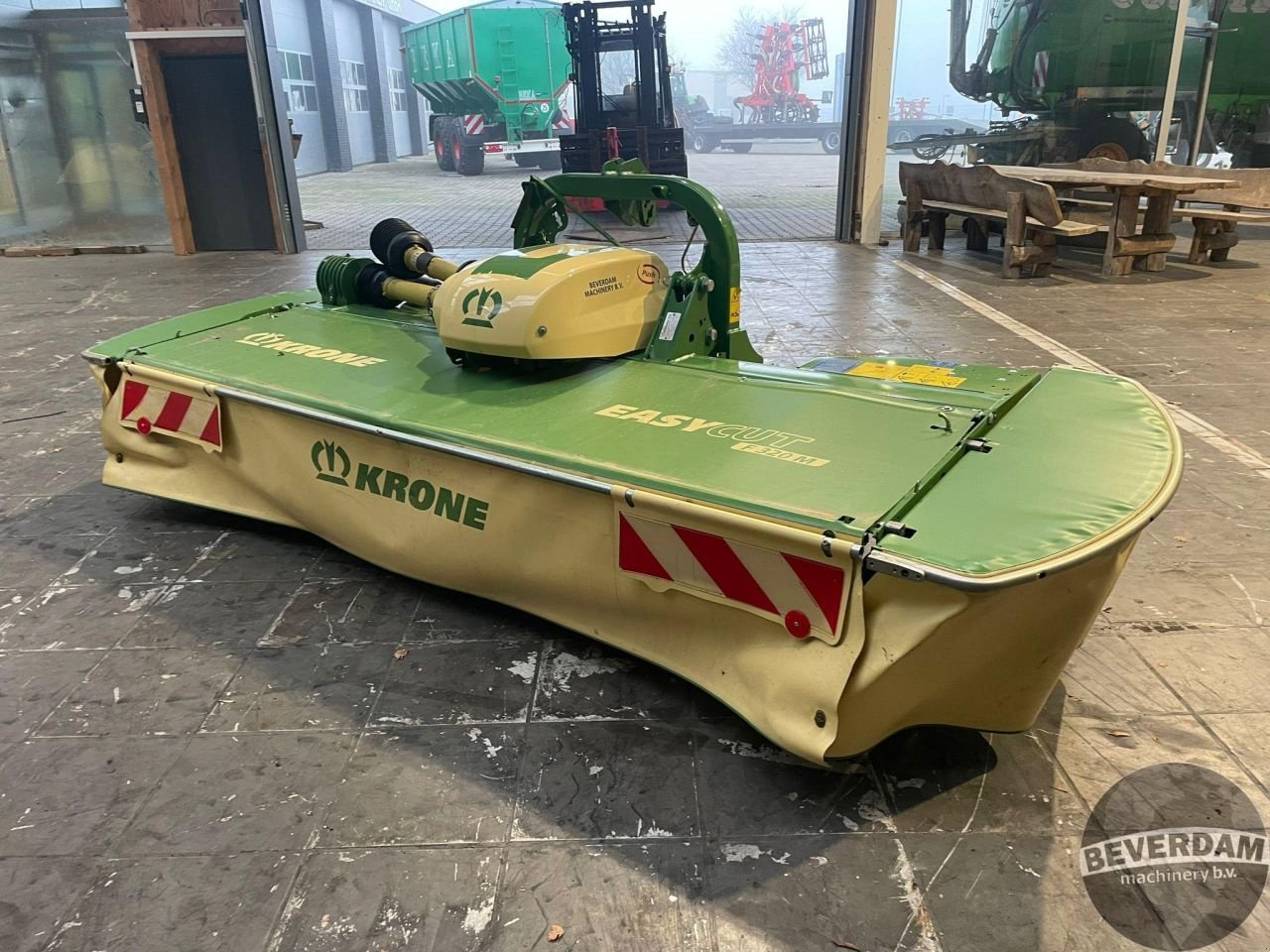 Mähwerk типа Krone F320M Push, Gebrauchtmaschine в Vriezenveen (Фотография 1)