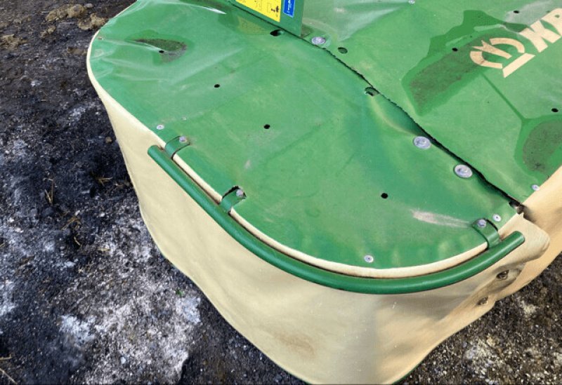 Mähwerk typu Krone FAUCHEUSE KRONE EASY CUT R320, Gebrauchtmaschine w NOGENT (Zdjęcie 5)