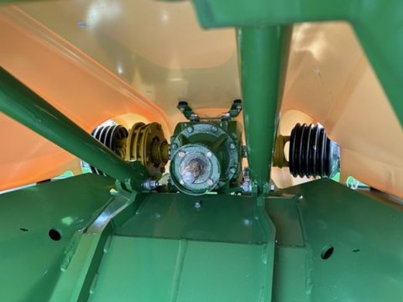 Mähwerk typu Krone Frontscheibenmähwerk F320CV mit Aufbereiter, Neumaschine v Tamsweg (Obrázek 17)