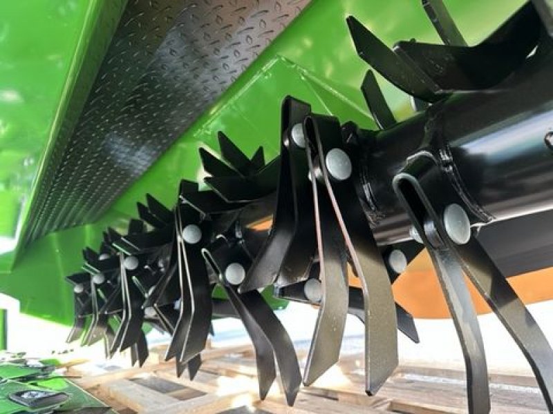Mähwerk typu Krone Frontscheibenmähwerk F320CV mit Aufbereiter, Neumaschine v Tamsweg (Obrázek 15)