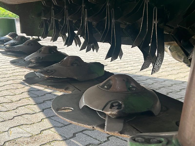 Mähwerk del tipo Krone Krone B 1000 CV Collect + F 360 CV, Gebrauchtmaschine In Colmar-Berg (Immagine 16)