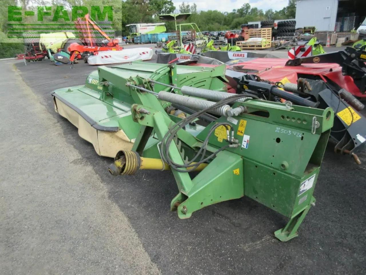 Mähwerk typu Krone krone ecr 320 cv, Gebrauchtmaschine v PLOUIGNEAU (Obrázek 3)
