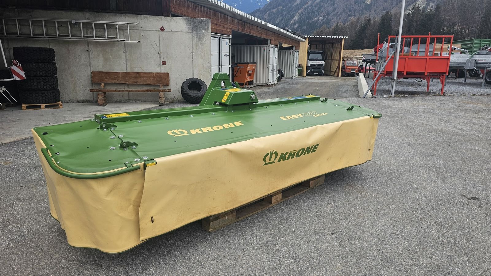 Mähwerk типа Krone Mähwerk Easycut F320M, Gebrauchtmaschine в Ried im Oberinntal (Фотография 1)