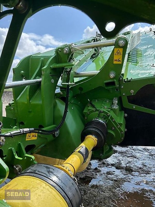 Mähwerk Türe ait Krone Mähwerk/Mähkombi B880 CV und EasyCut F320 CV, Gebrauchtmaschine içinde Zweibrücken (resim 10)