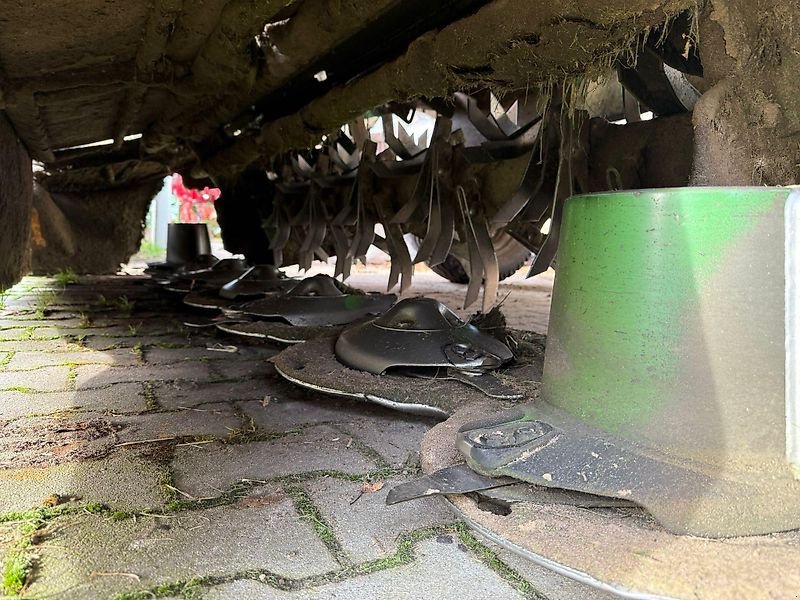 Mähwerk of the type Krone MT 403-33, Gebrauchtmaschine in Ostercappeln (Picture 10)