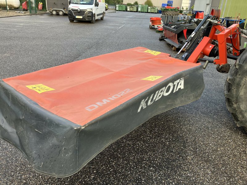 Mähwerk des Typs Kubota DM 1022, Gebrauchtmaschine in AILLAS (Bild 1)
