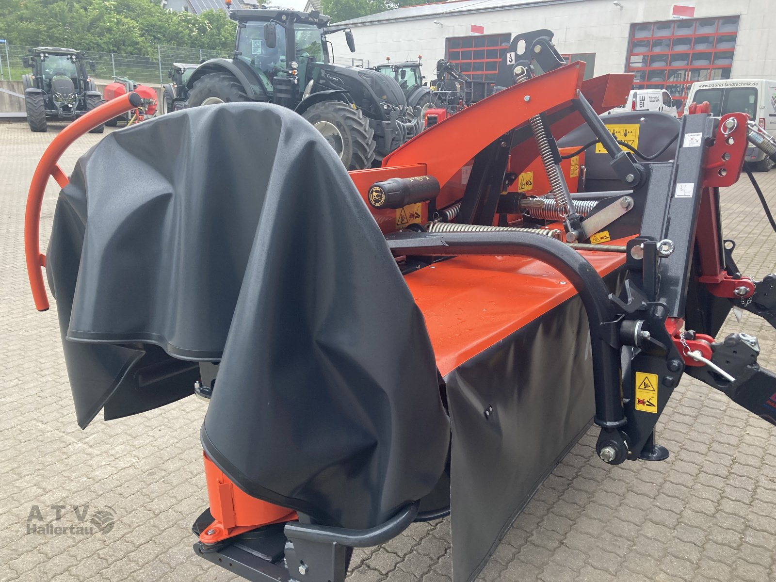 Mähwerk of the type Kubota DM 4032 Front, Neumaschine in Schweitenkirchen (Picture 1)