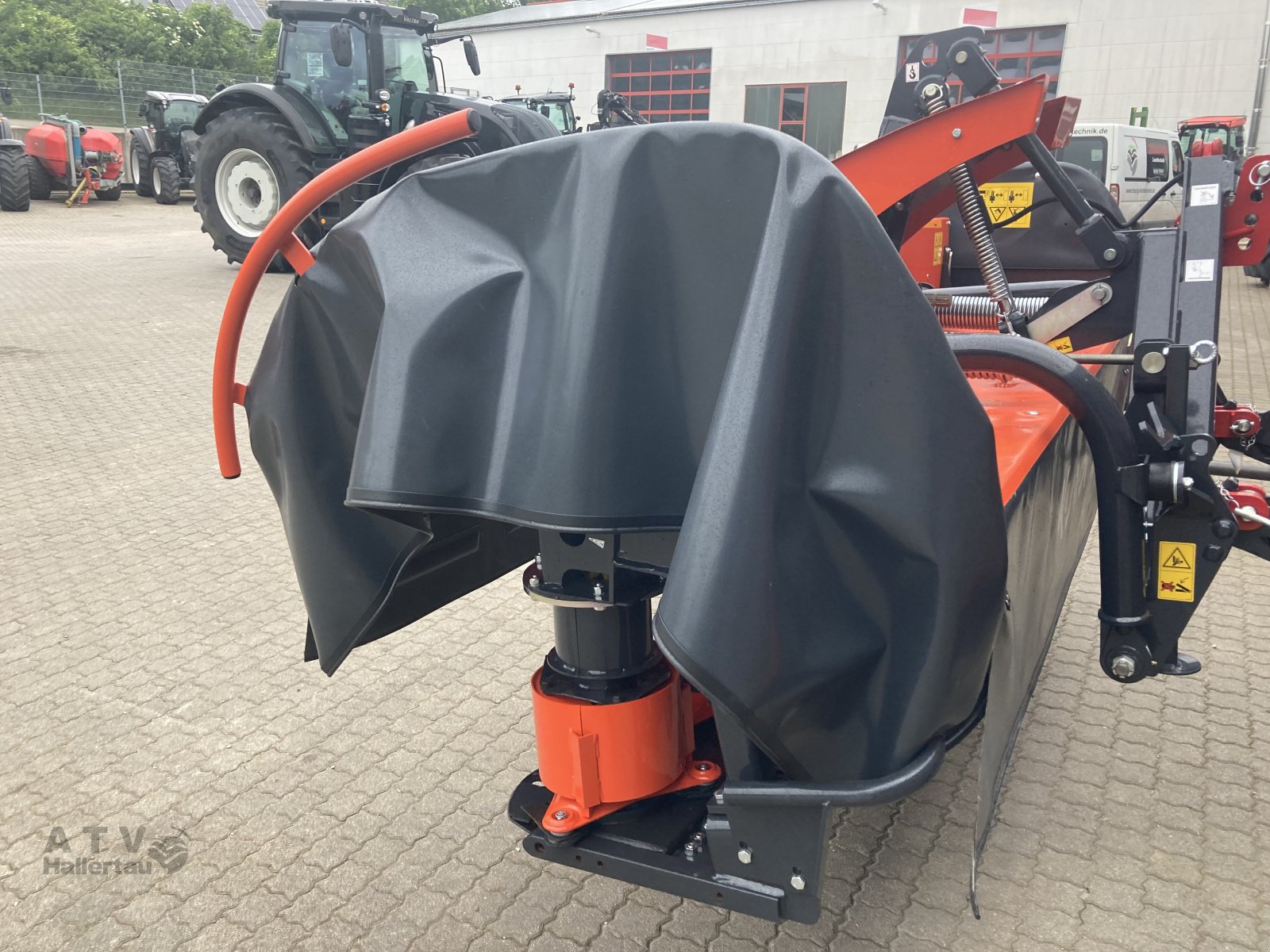 Mähwerk of the type Kubota DM 4032 Front, Neumaschine in Schweitenkirchen (Picture 5)