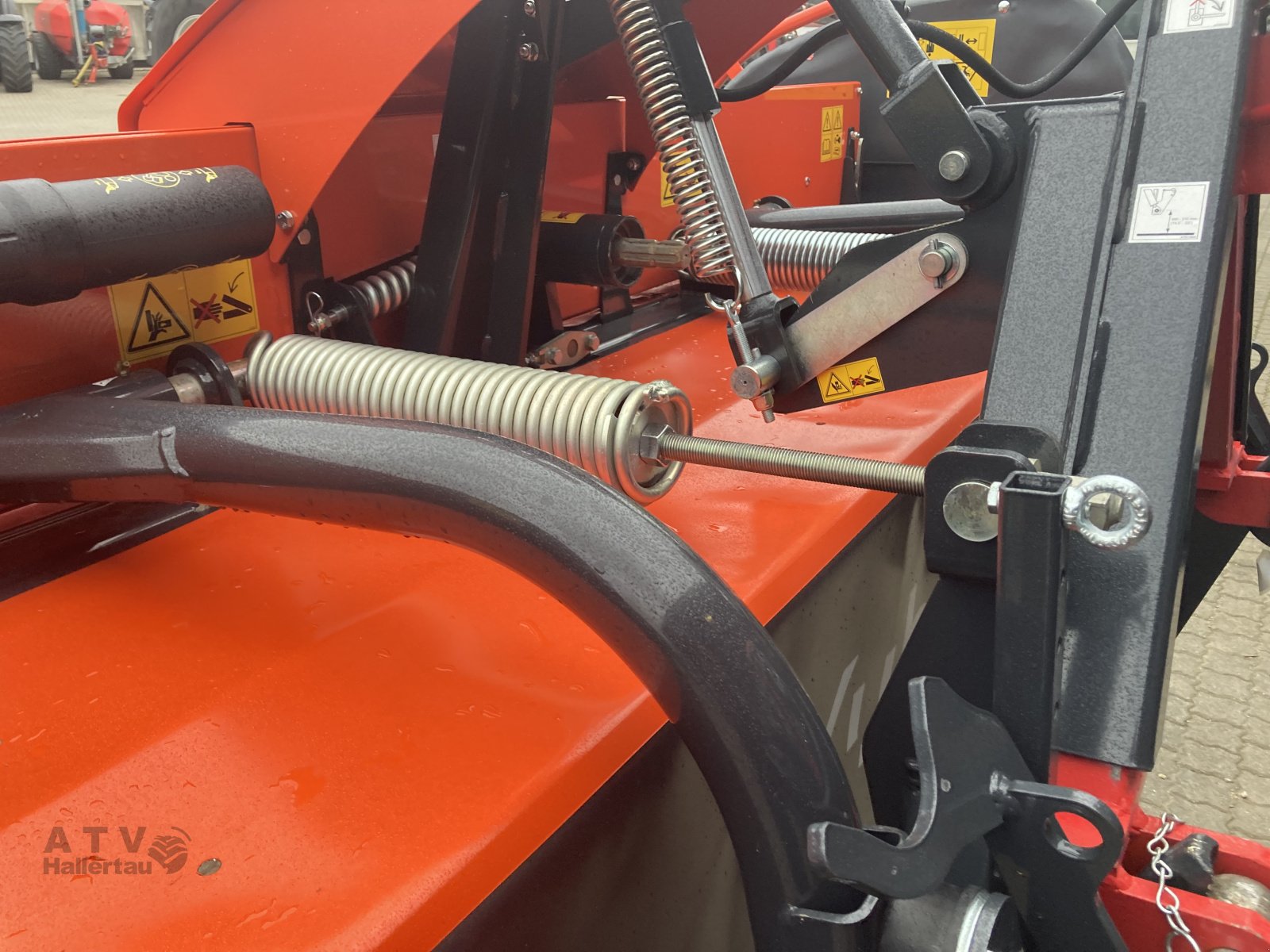Mähwerk of the type Kubota DM 4032 Front, Neumaschine in Schweitenkirchen (Picture 7)