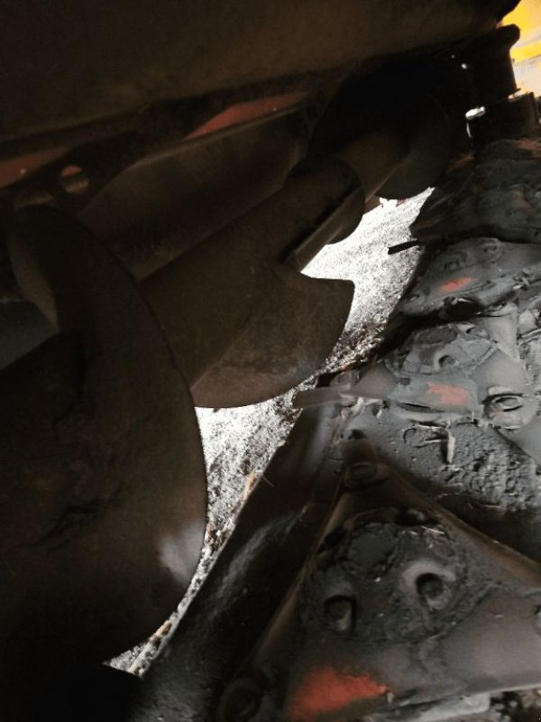 Mähwerk типа Kubota DM4023S, Gebrauchtmaschine в COGNAC LA FORET (Фотография 4)