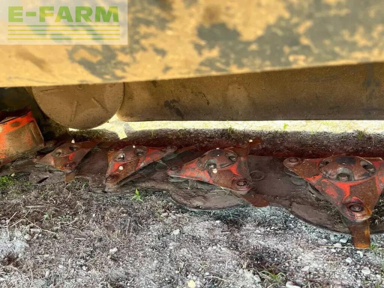 Mähwerk of the type Kubota faucheuse dm 3040, Gebrauchtmaschine in ST ANDIOL (Picture 5)