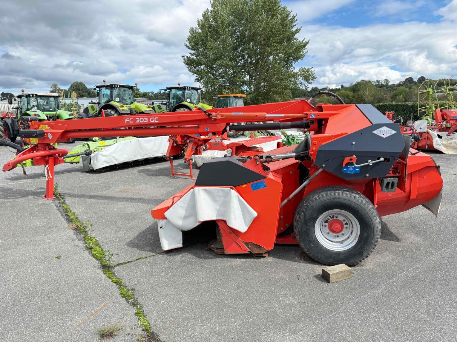 Mähwerk типа Kuhn Faucheuse conditionneuse FC 303 GC Kuhn, Gebrauchtmaschine в SAINT GAUDENS (Фотография 3)