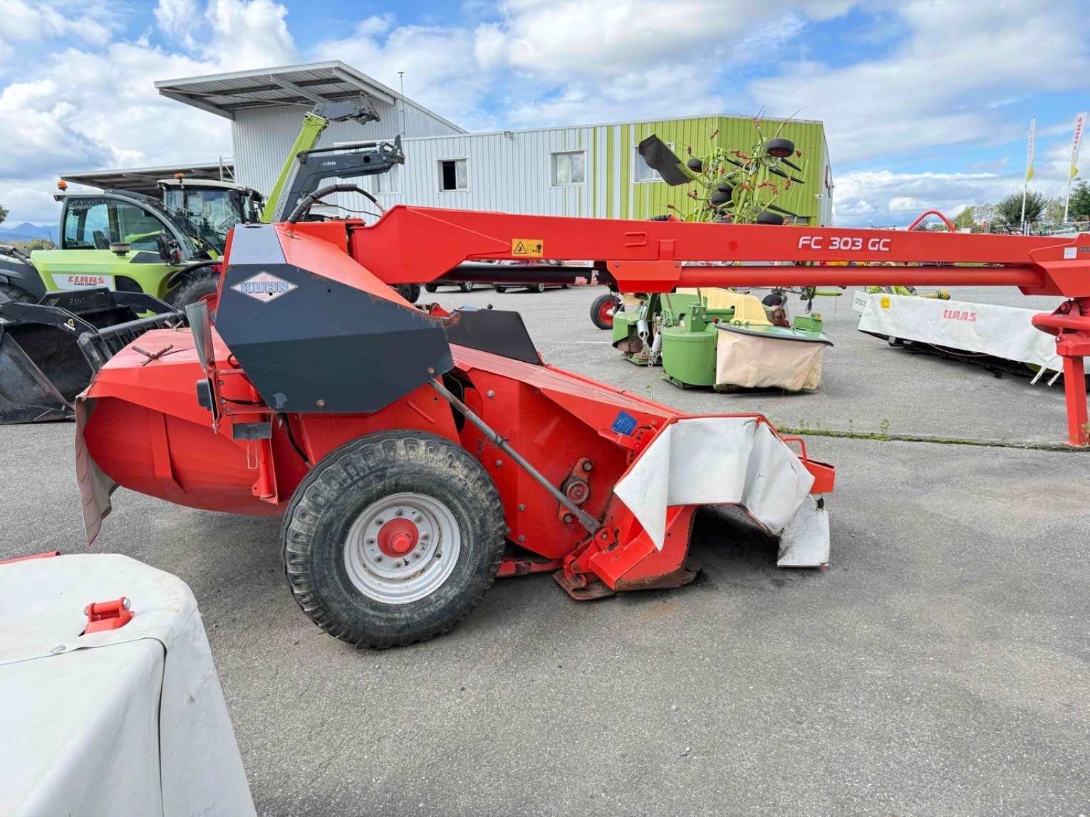 Mähwerk типа Kuhn Faucheuse conditionneuse FC 303 GC Kuhn, Gebrauchtmaschine в SAINT GAUDENS (Фотография 8)