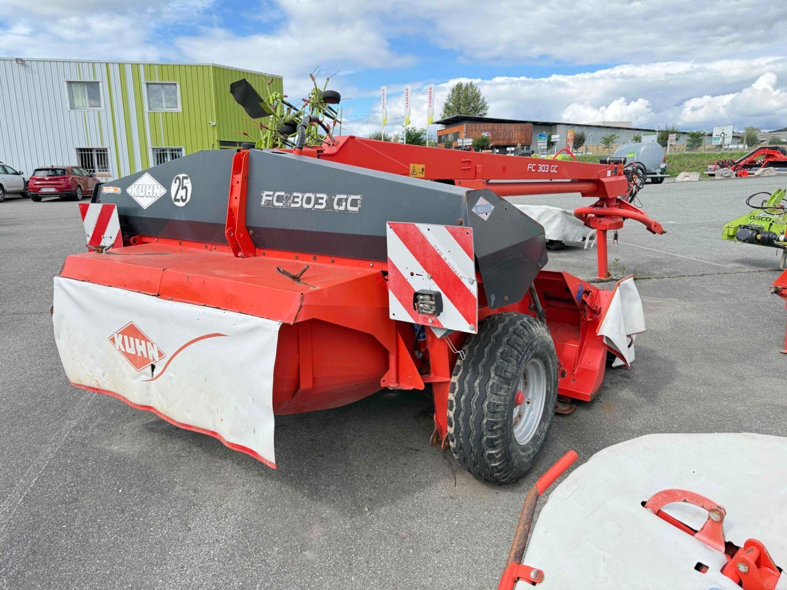 Mähwerk typu Kuhn Faucheuse conditionneuse FC 303 GC Kuhn, Gebrauchtmaschine v SAINT GAUDENS (Obrázok 7)