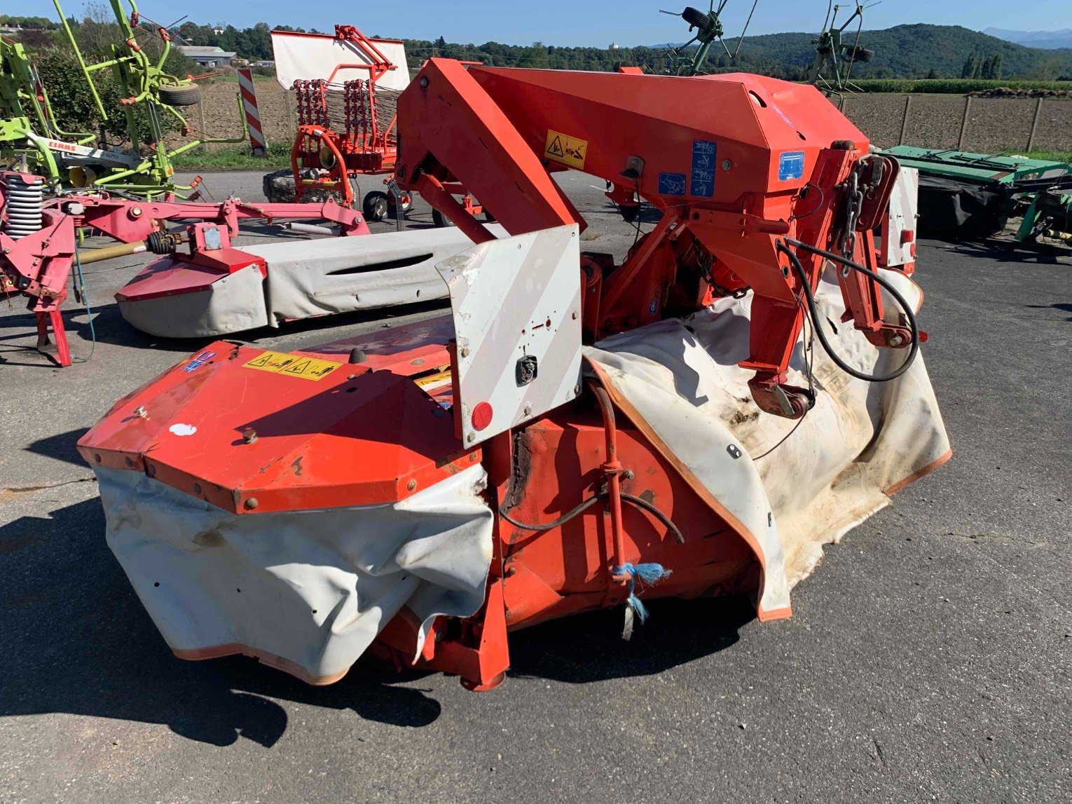 Mähwerk van het type Kuhn Faucheuse conditionneuse Fc 313 lift control Kuhn, Gebrauchtmaschine in SAINT GAUDENS (Foto 1)