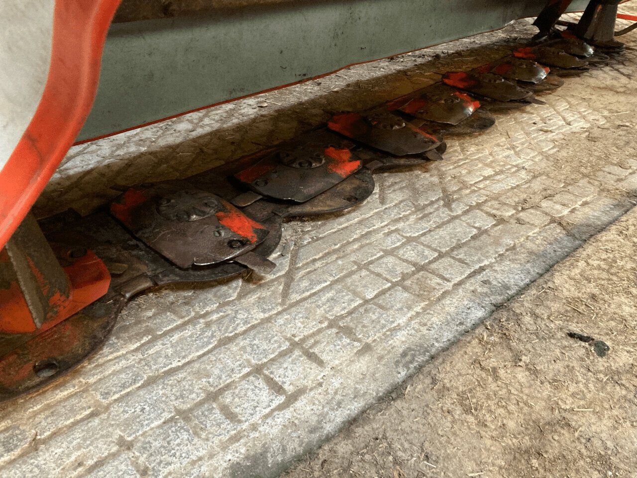 Mähwerk of the type Kuhn FAUCHEUSE GMD 4410 FF, Gebrauchtmaschine in PLOUIGNEAU (Picture 4)