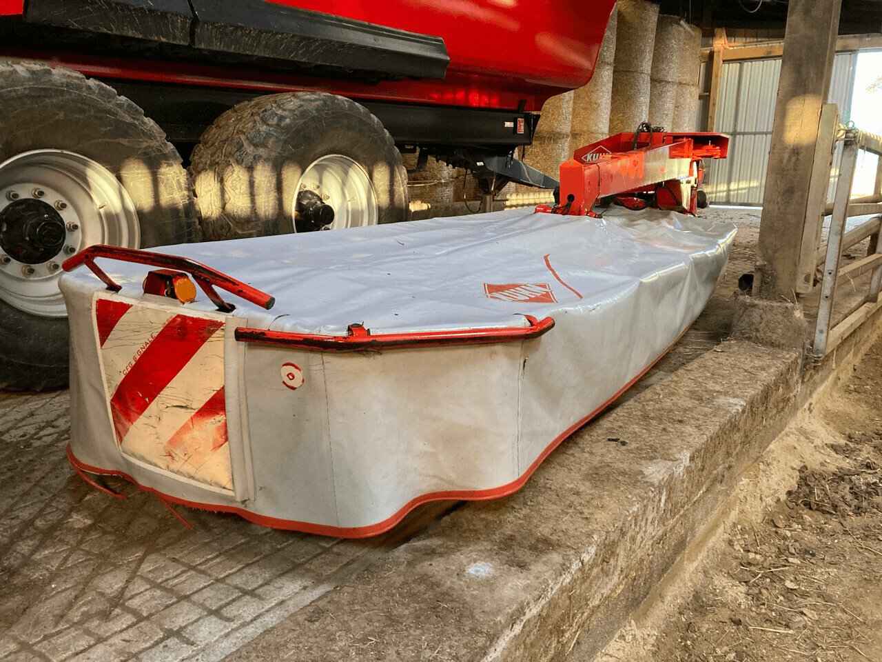 Mähwerk of the type Kuhn FAUCHEUSE GMD 4410 FF, Gebrauchtmaschine in PLOUIGNEAU (Picture 3)