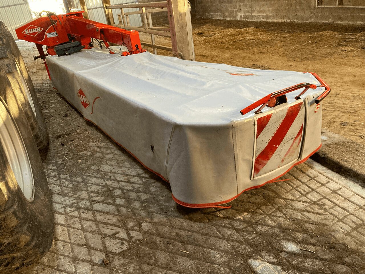 Mähwerk of the type Kuhn FAUCHEUSE GMD 4410 FF, Gebrauchtmaschine in PLOUIGNEAU (Picture 2)