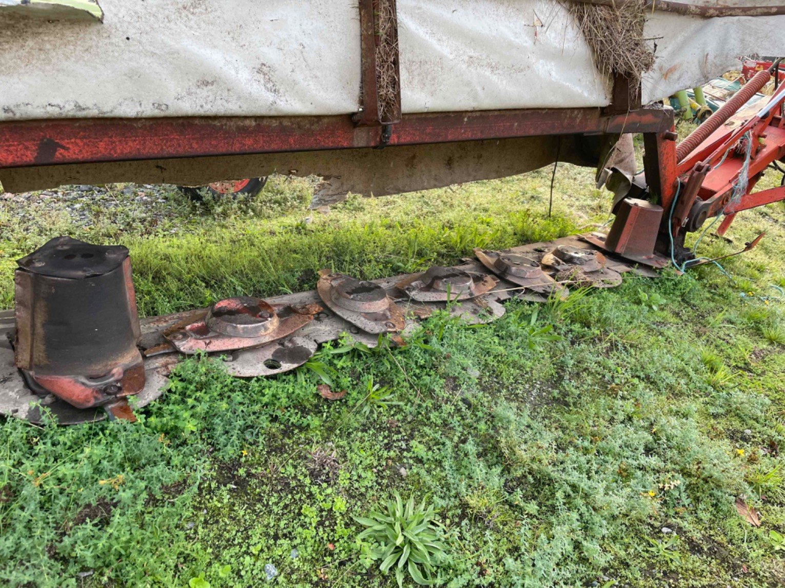 Mähwerk типа Kuhn Faucheuse GMD700 Kuhn, Gebrauchtmaschine в LA SOUTERRAINE (Фотография 4)