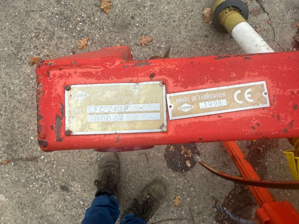 Mähwerk typu Kuhn FC 240 P Kneuzer maaier, Gebrauchtmaschine v Ruinerwold (Obrázek 3)