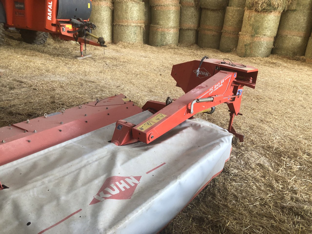 Mähwerk του τύπου Kuhn Fc 243 gii, Gebrauchtmaschine σε Marolles (Φωτογραφία 3)